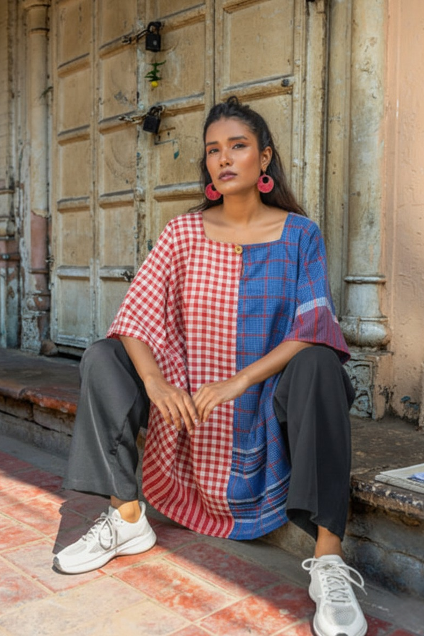 Handwoven anti-fit Gamcha free-flow kaftan – breathable ethical women’s wear