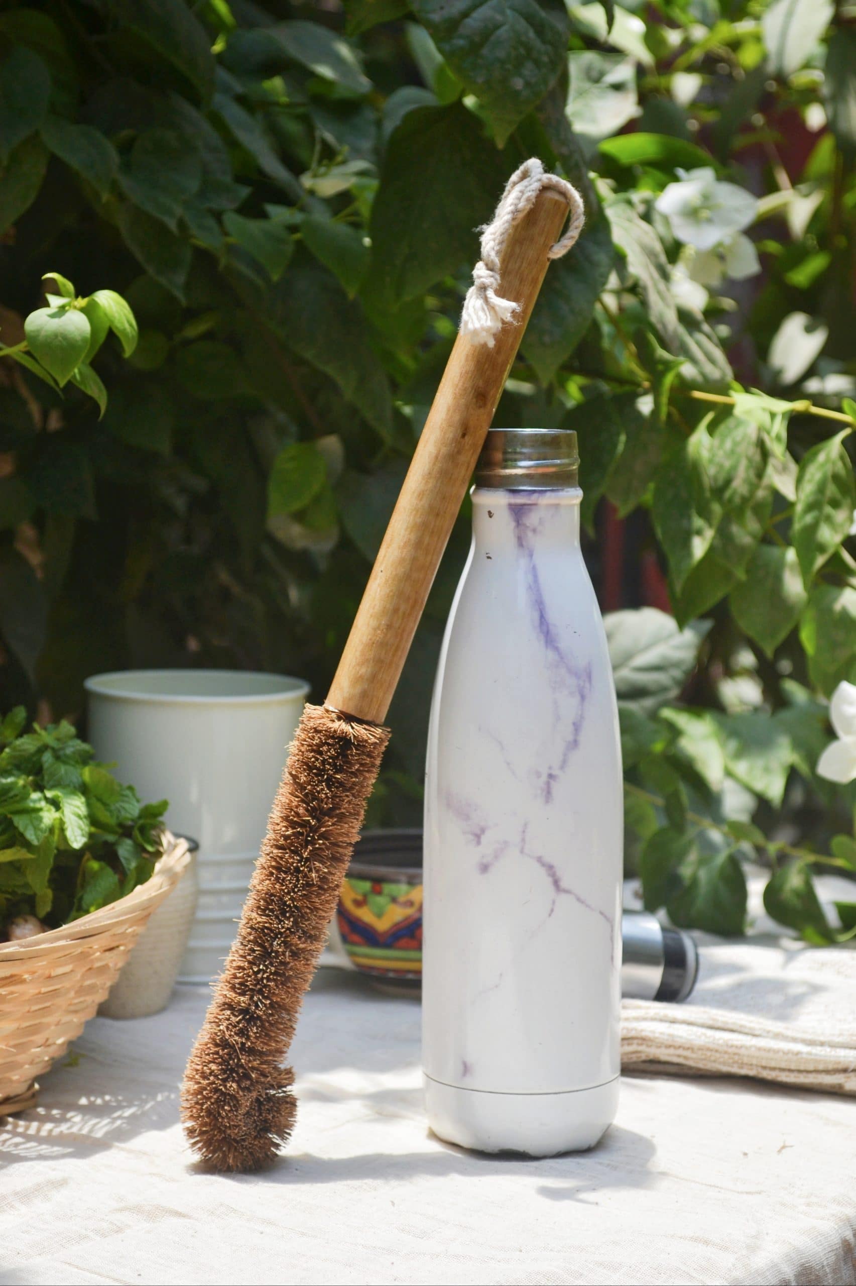 Almitra Sustainables Natural Coconut Coir Bottle Cleaning Brush – Eco-Friendly Kitchen Essential